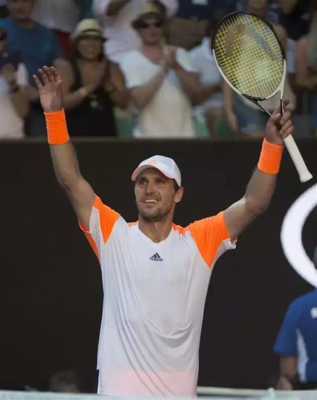 搭配中卫强 搭配中卫强