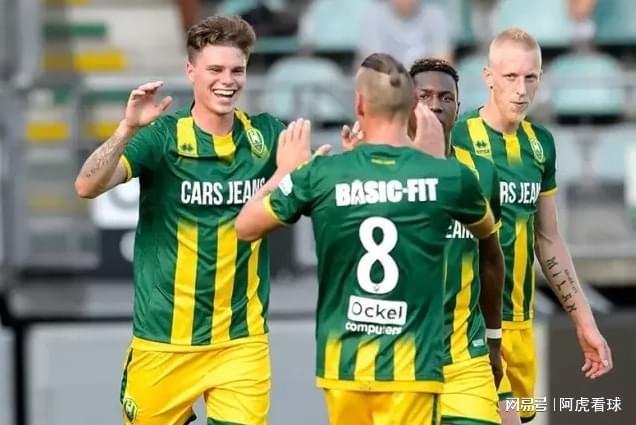 角打开场面 角打开场面